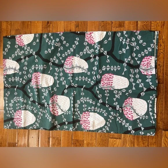 Finlayson Tablecloth with Thistle Design in Teal Multicolor - Picture 7 of 13